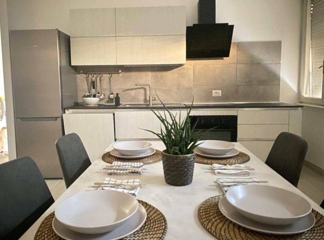 Shining House In Milan 아파트 외부 사진