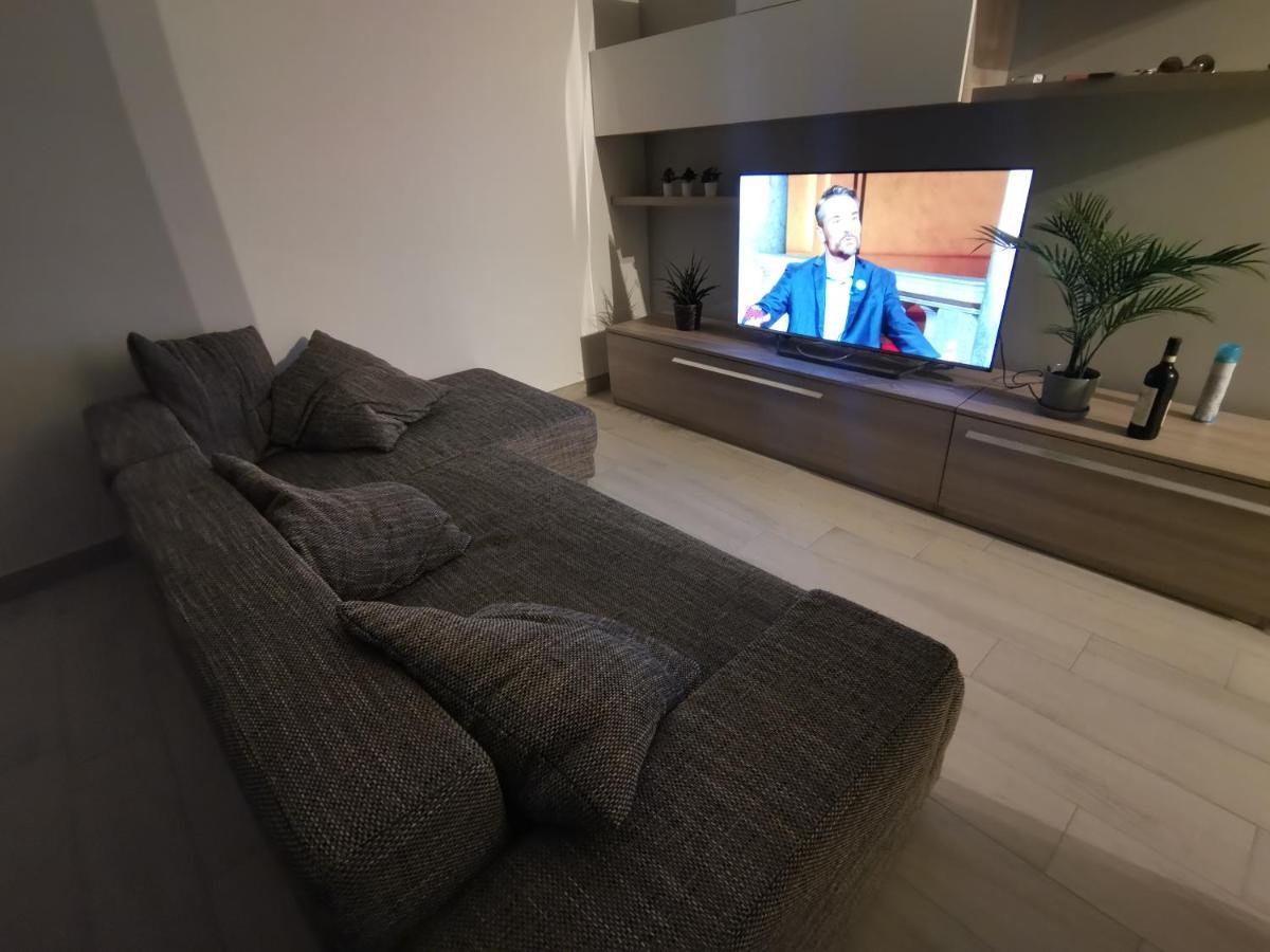 Shining House In Milan 아파트 외부 사진